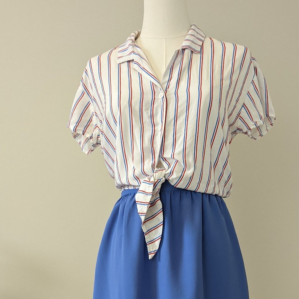XS Garage Knot-Detail Crop Shirt - Priced to Sell!